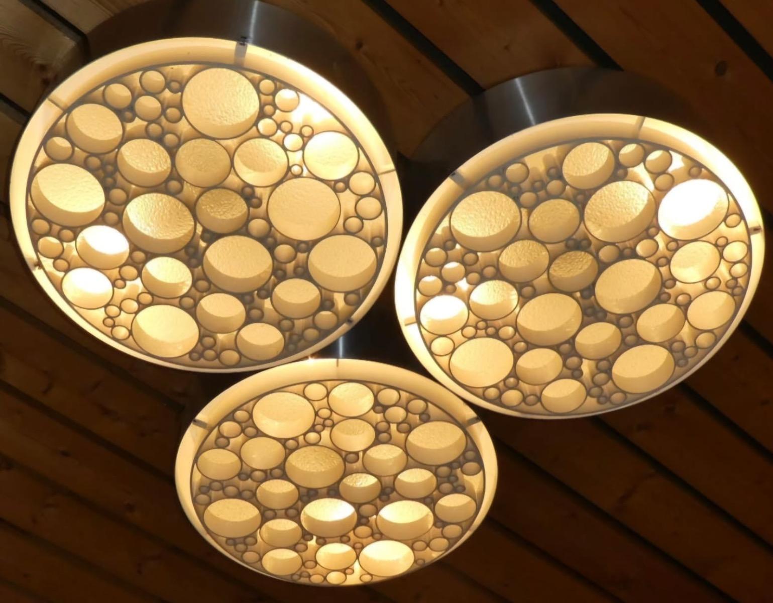 12x Raak Lamps model R-72 Alliance in Metal, Amsterdam 1970s