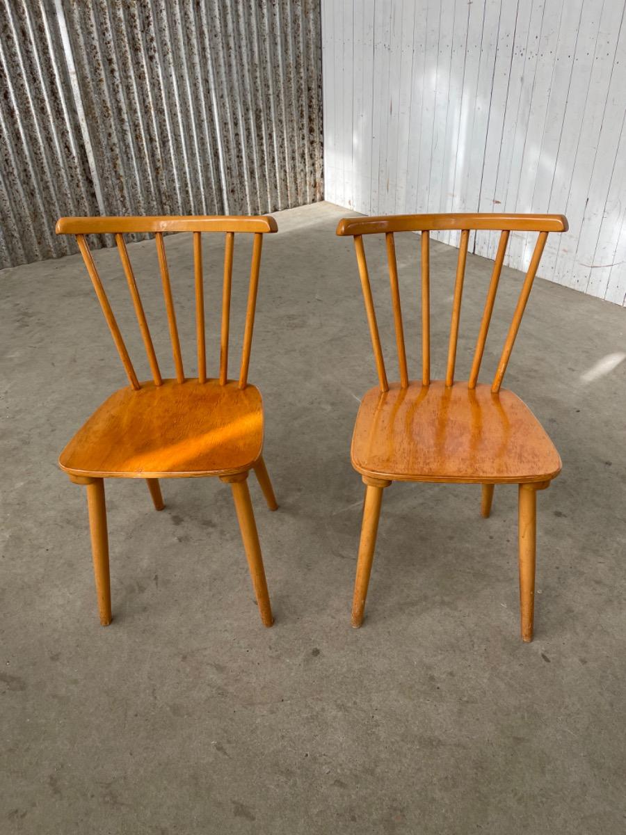 2 Vintage chairs - Scandinavian design - wood