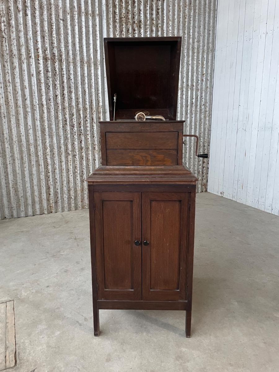 Vintage Grammofone - 1950 - oak cabinet 
