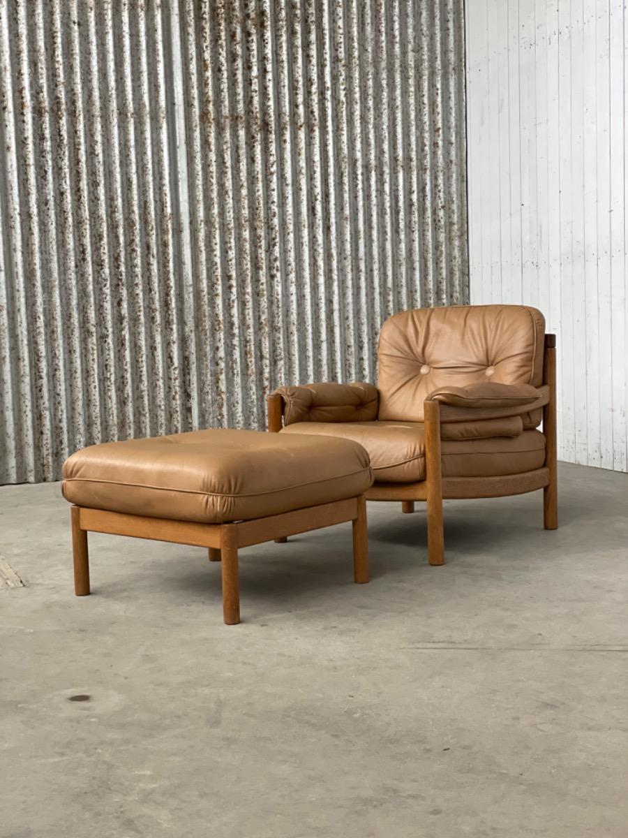 Vintage Scandinavian lounge chairs, 1960 oak/cognac leather