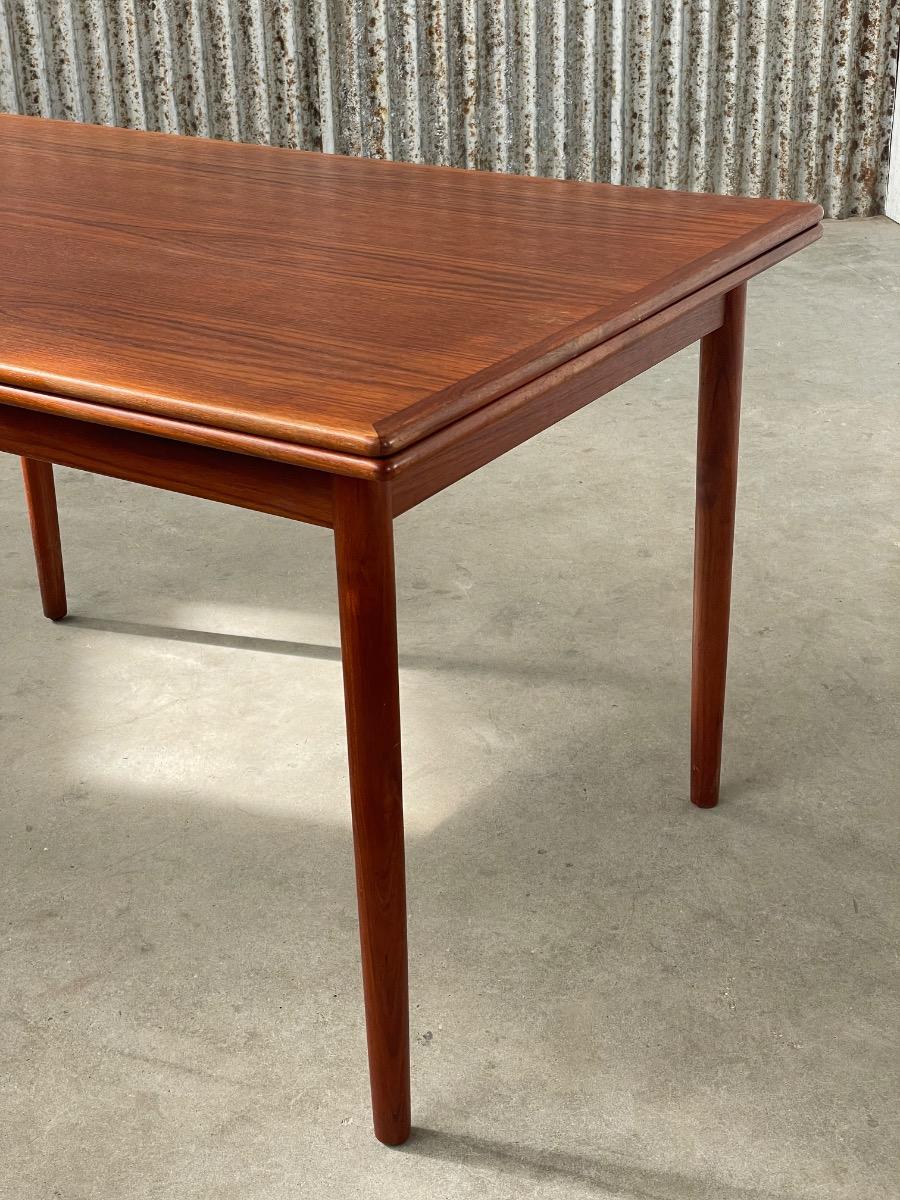 Teak Extendable Dining Table from Sigh & Søns Møbelfabrik, 1960s