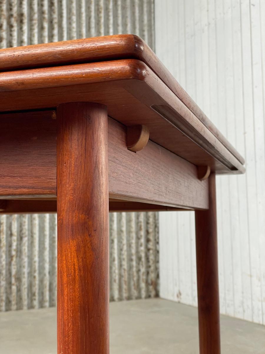 Teak Extendable Dining Table from Sigh & Søns Møbelfabrik, 1960s