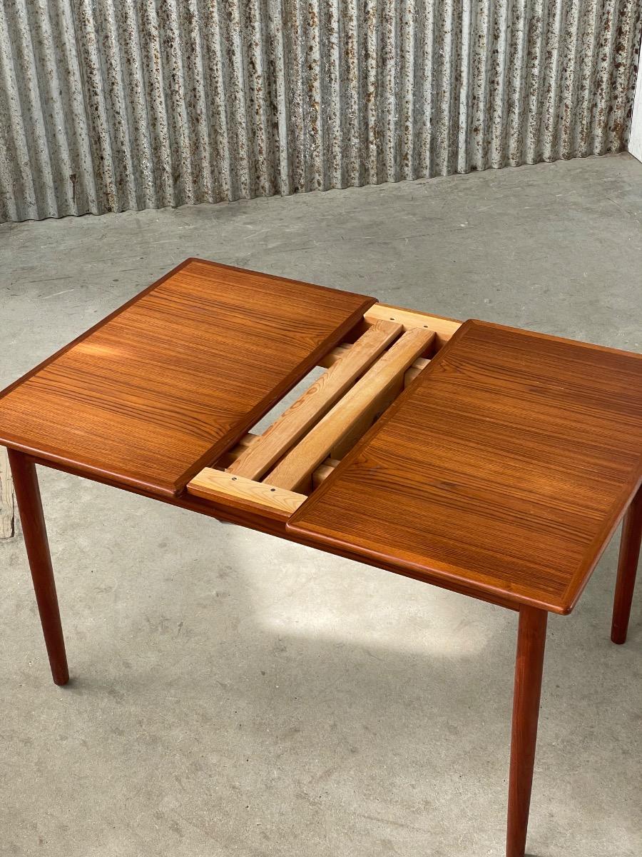 Teak Extendable Dining Table from Sigh & Søns Møbelfabrik, 1960s