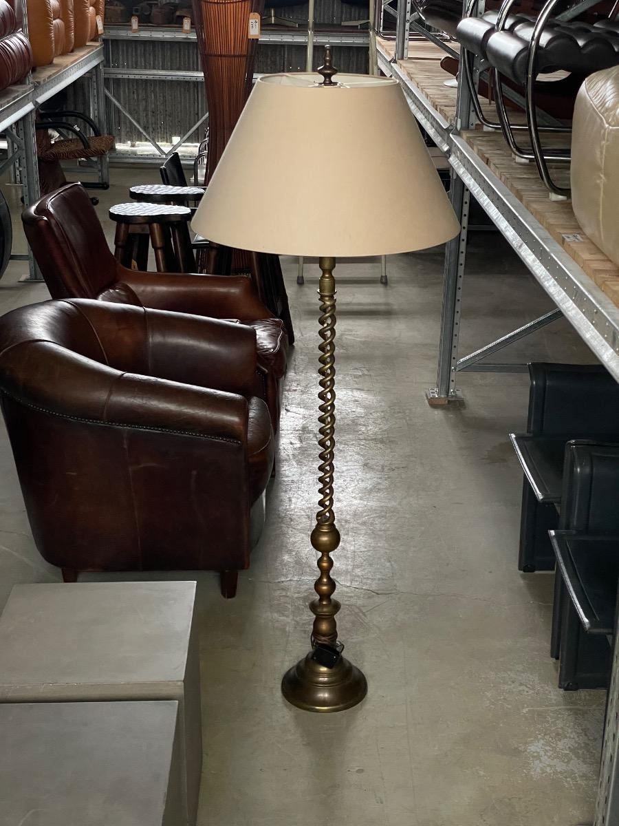 Vintage massive floorlamp in brass, 1970s