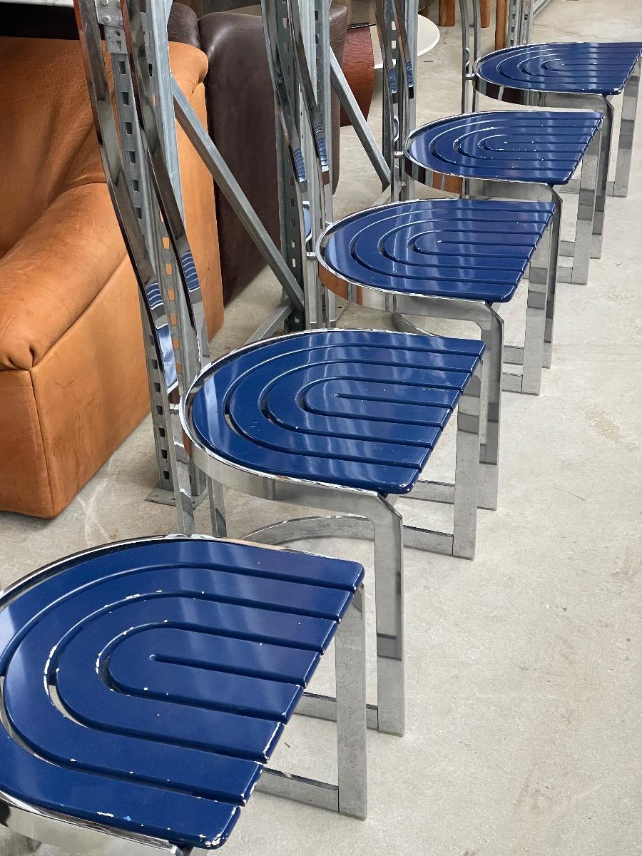 5 Chairs Postmodern by Allmilmö