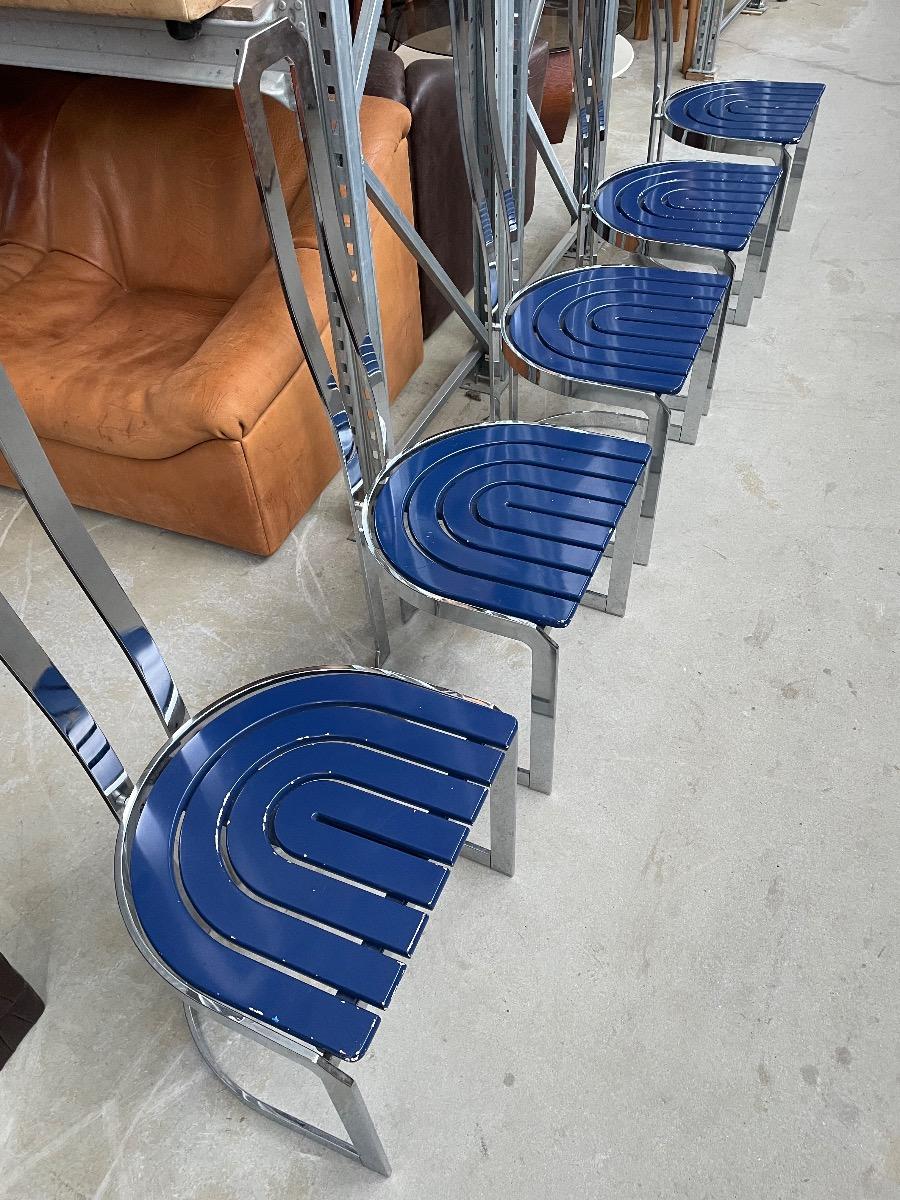 5 Chairs Postmodern by Allmilmö