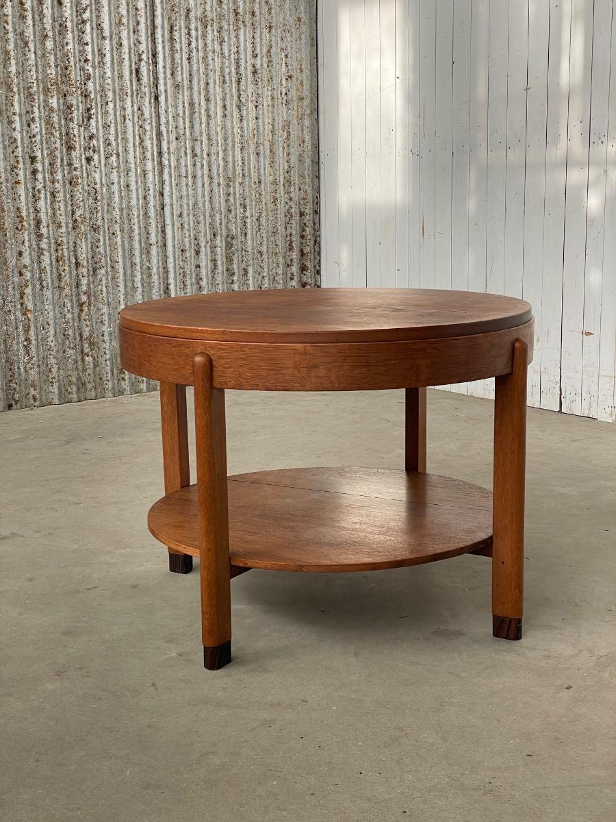 Art Deco oak sidetable round 