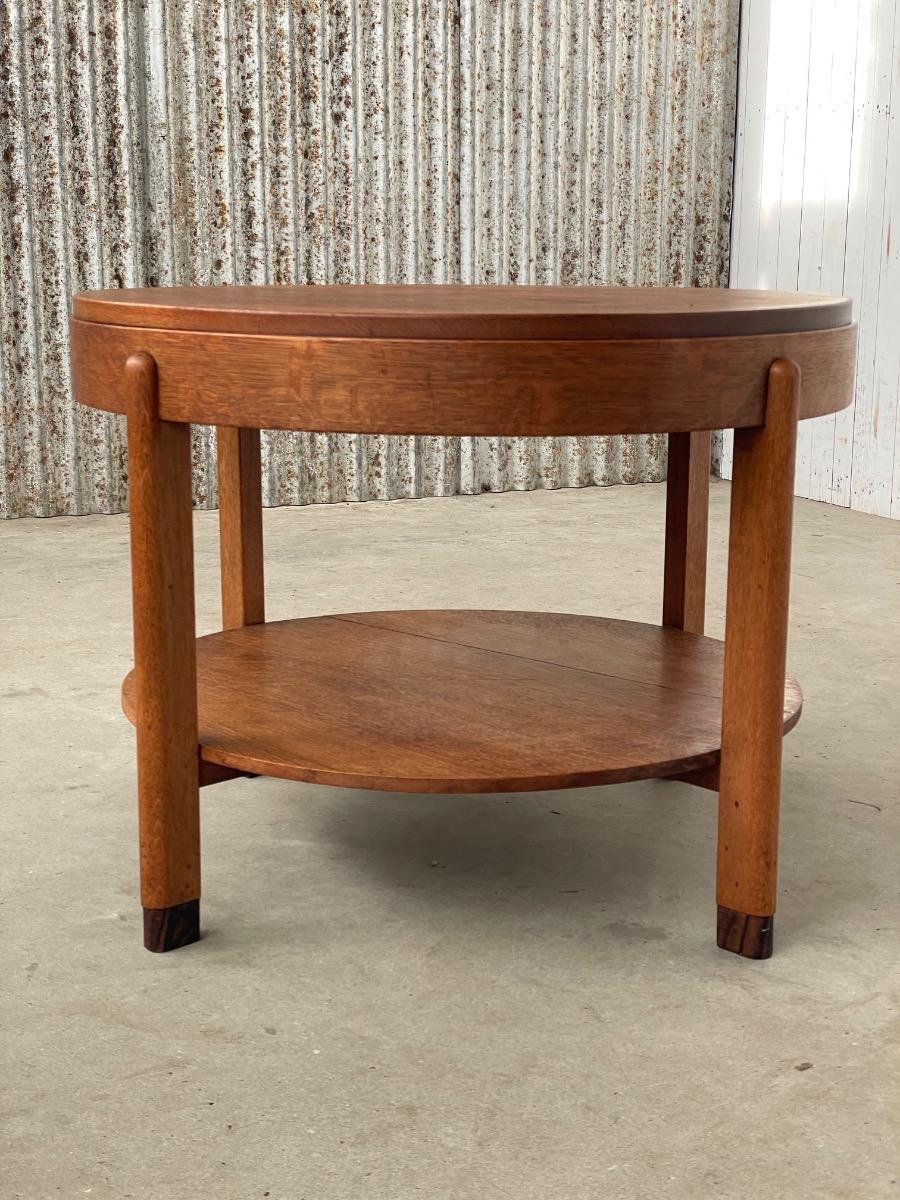 Art Deco oak sidetable round 
