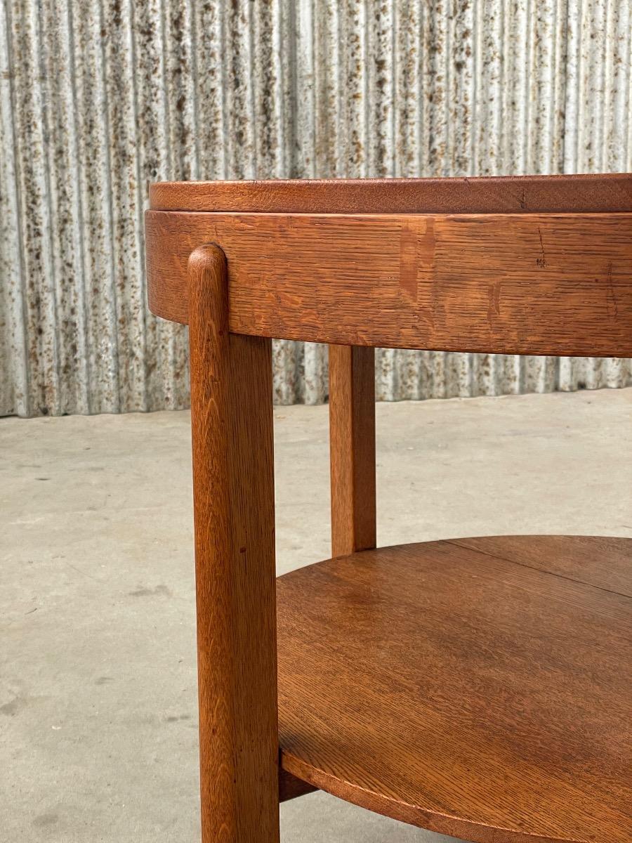 Art Deco oak sidetable round 