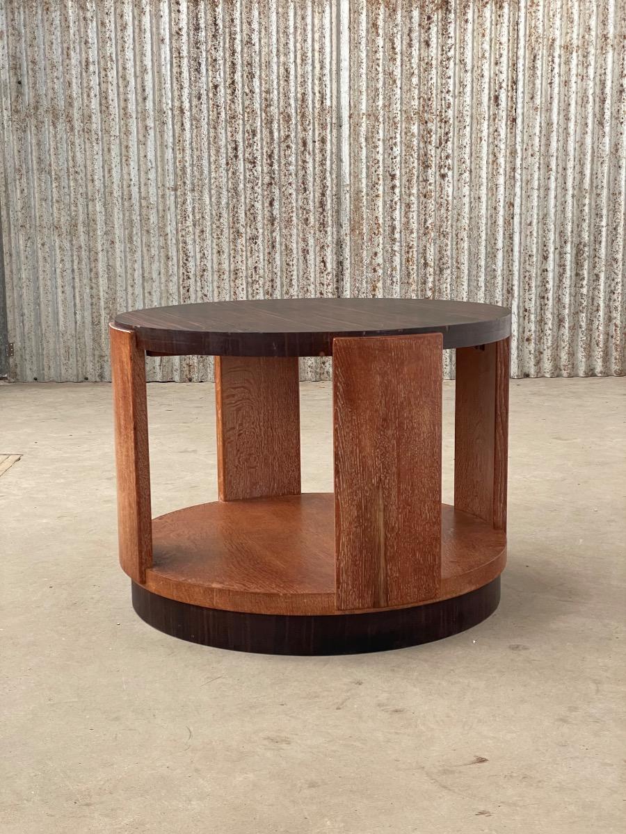 Art deco side table in wood 