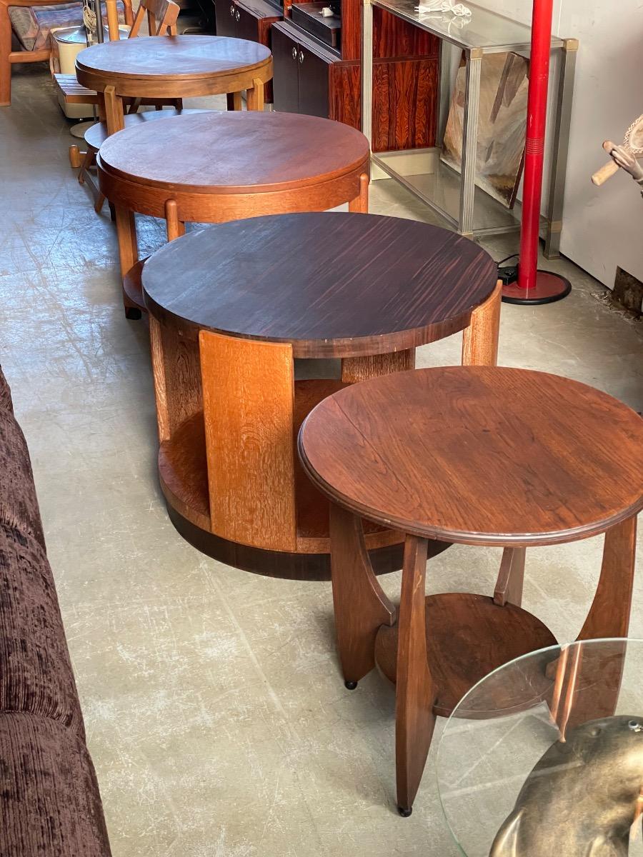 Art deco side table in wood 