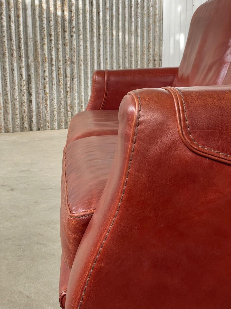 Art deco two-Seat sofa in thick brown leather design 