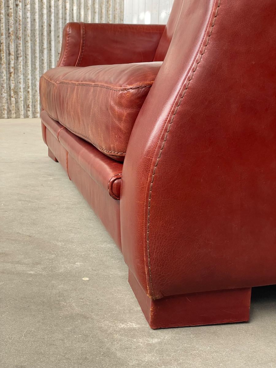 Art deco two-Seat sofa in thick brown leather design 
