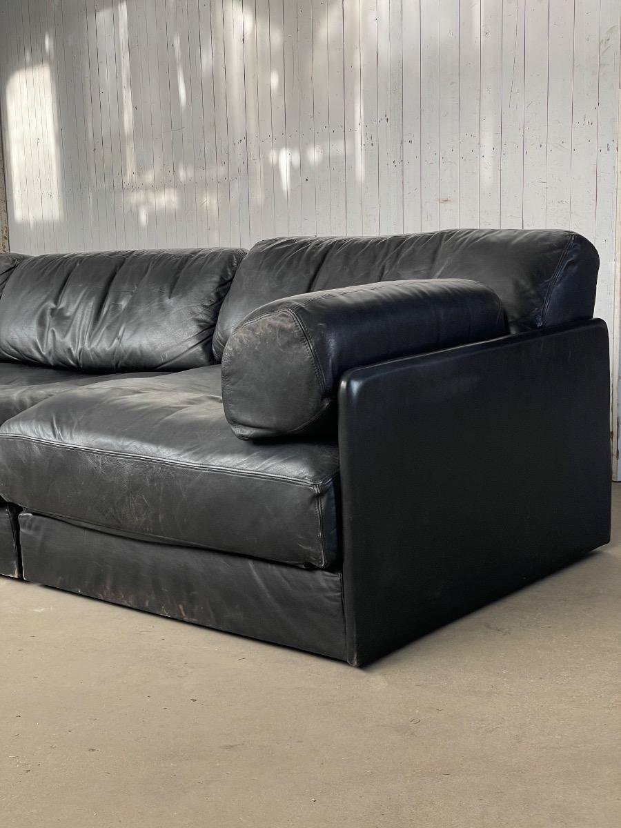 De sede DS-76 black leather sofa, Switzerland 1970s