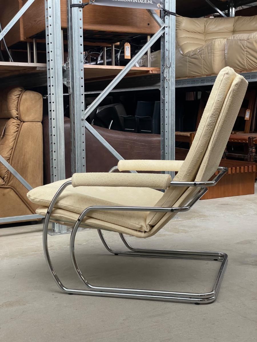 Gelderland loungechair 301 1970s by Jan de Bouvrie