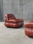 Italian Design Lounge Chairs in Cognac Aniline Leather 1970s