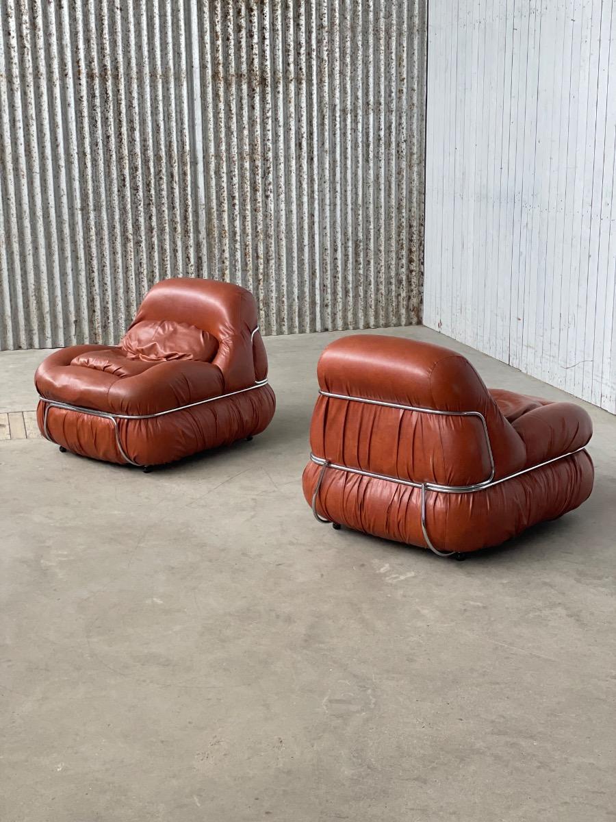 Italian Design Lounge Chairs in Cognac Aniline Leather 1970s