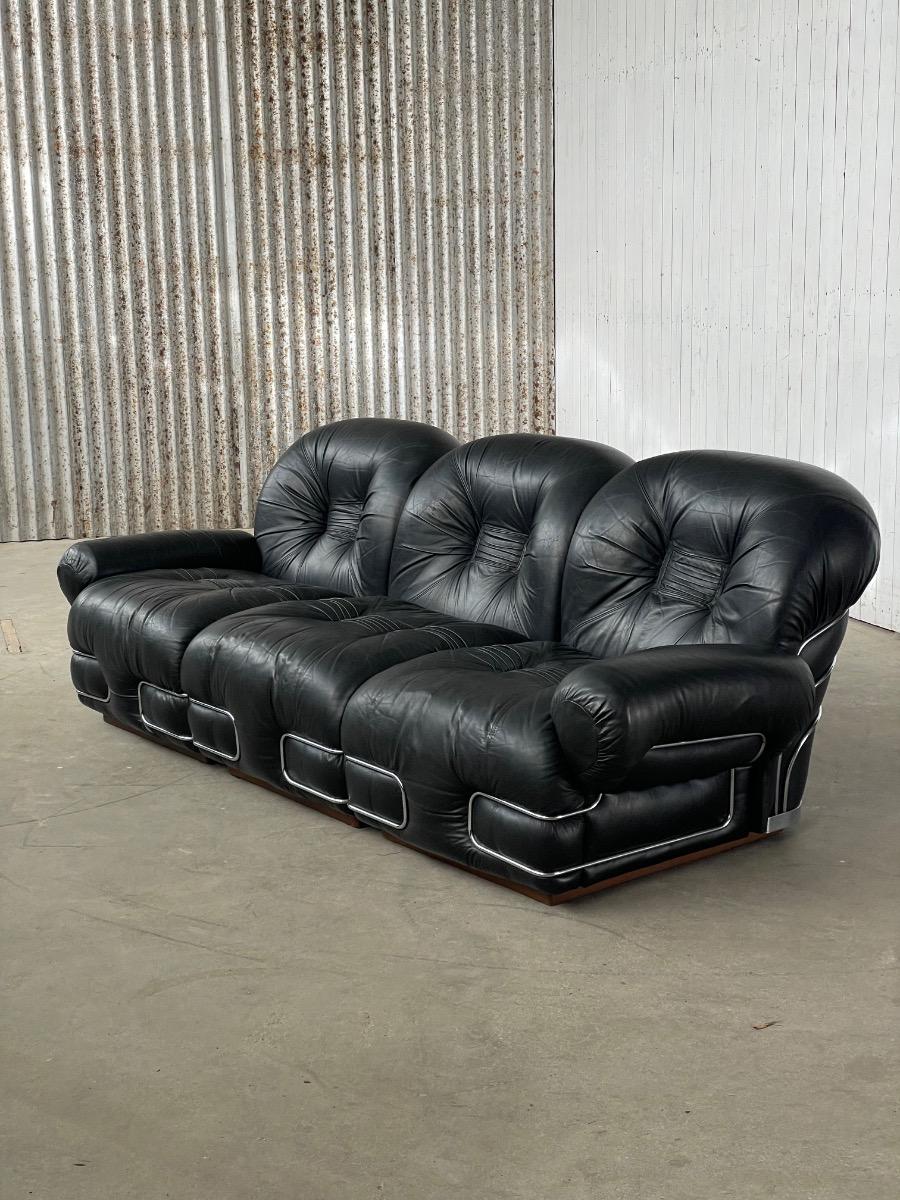 Mid century modern black leather three-seat sofa, Italy 1970s design 