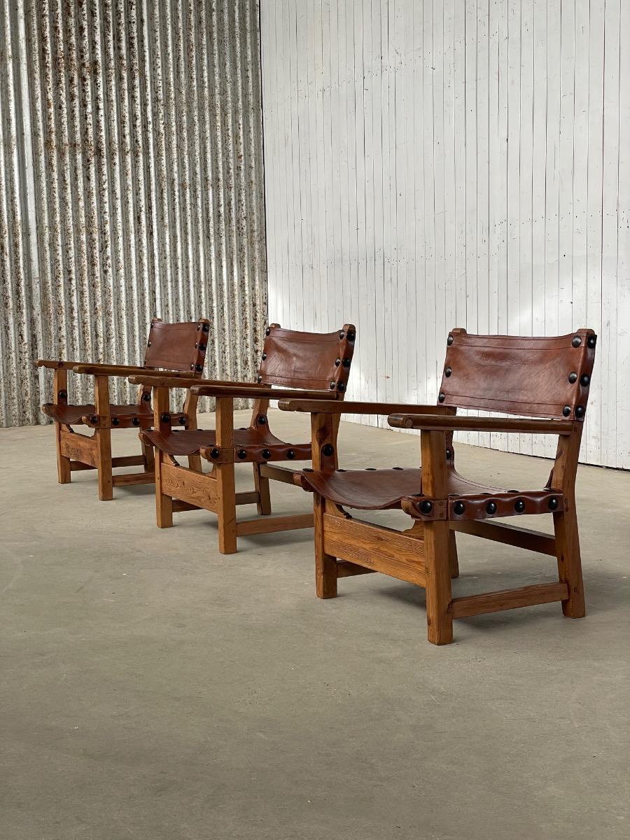 Midcentury loungechairs Brutalist in patinated brown cognac leather, 1950s