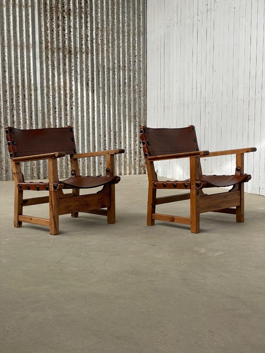 Midcentury loungechairs Brutalist in patinated brown cognac leather, 1950s