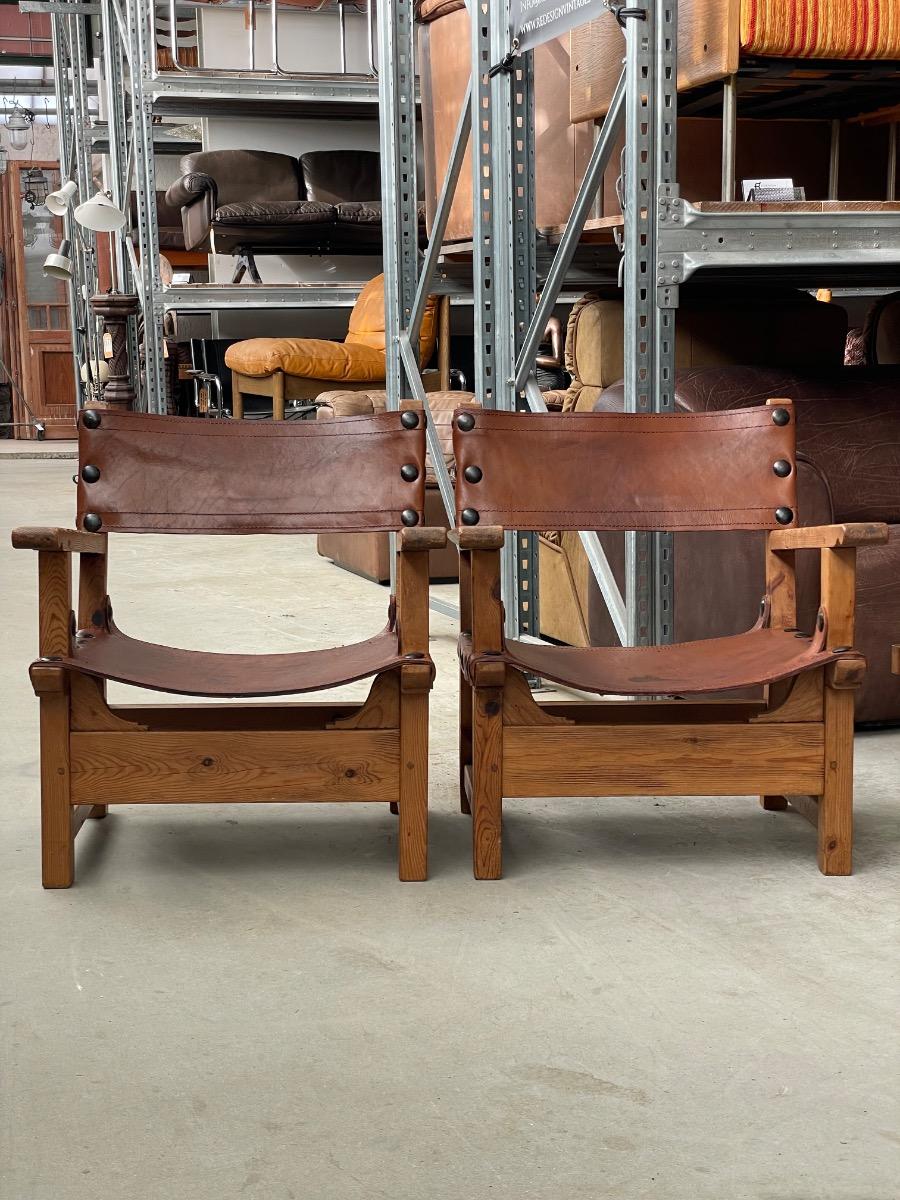 Midcentury loungechairs Brutalist in patinated brown cognac leather, 1950s