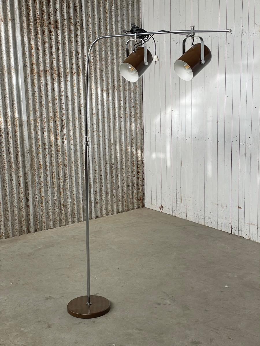 Midcentury metal floorlamp in brown 1970s