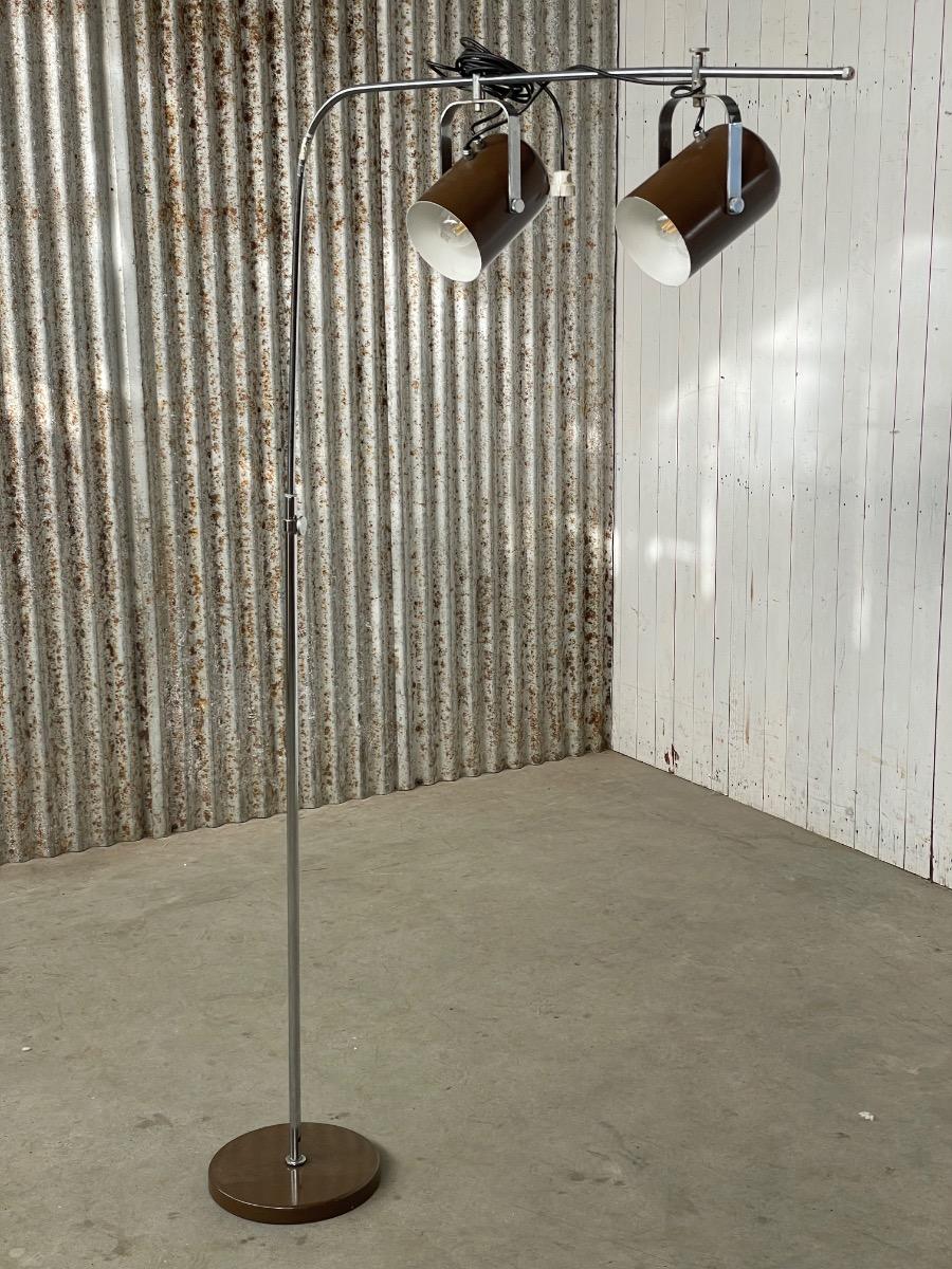 Midcentury metal floorlamp in brown 1970s