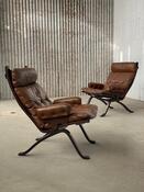 Pair Mid-Century brown Siesta Lounge Chairs by Ingmar Relling for Westnofa, Norway 1960