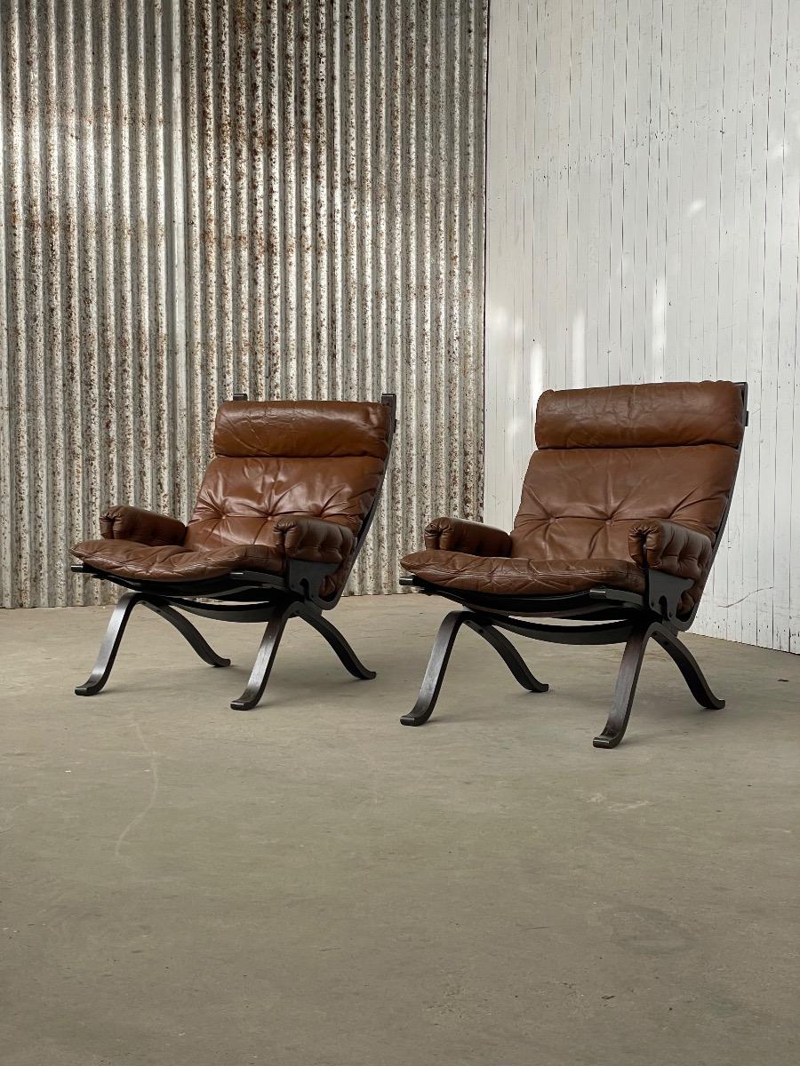 Pair Mid-Century brown Siesta Lounge Chairs by Ingmar Relling for Westnofa, Norway 1960