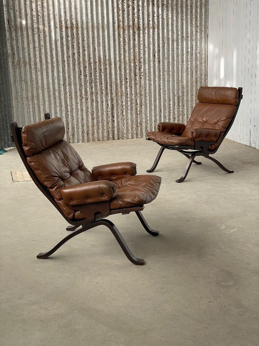 Pair Mid-Century brown Siesta Lounge Chairs by Ingmar Relling for Westnofa, Norway 1960