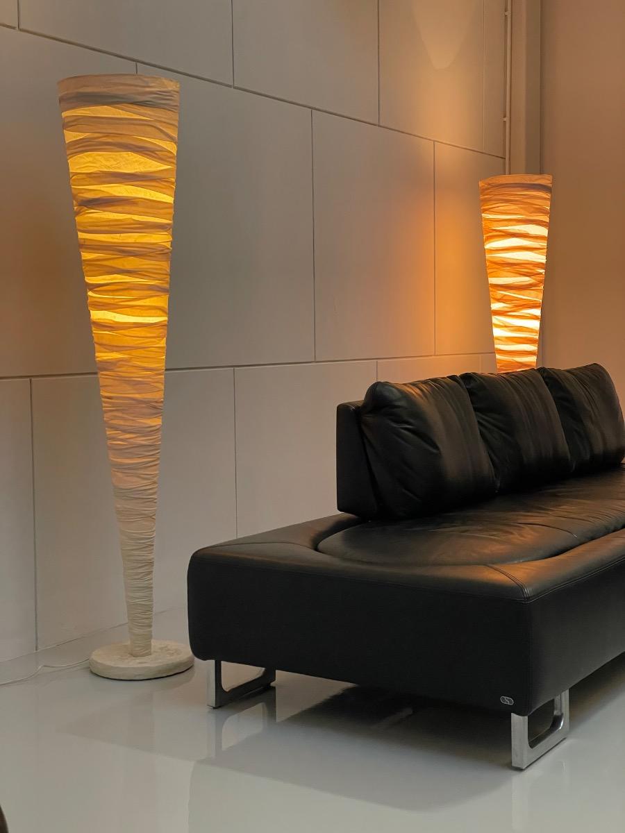 Pair of organic Cocon floorlamps, Japanse 1980s