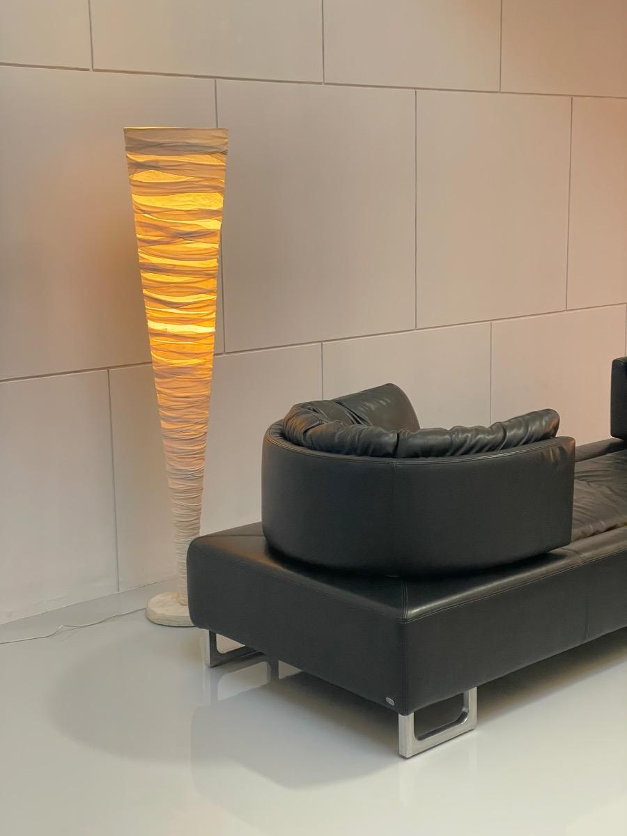 Pair of organic Cocon floorlamps, Japanse 1980s