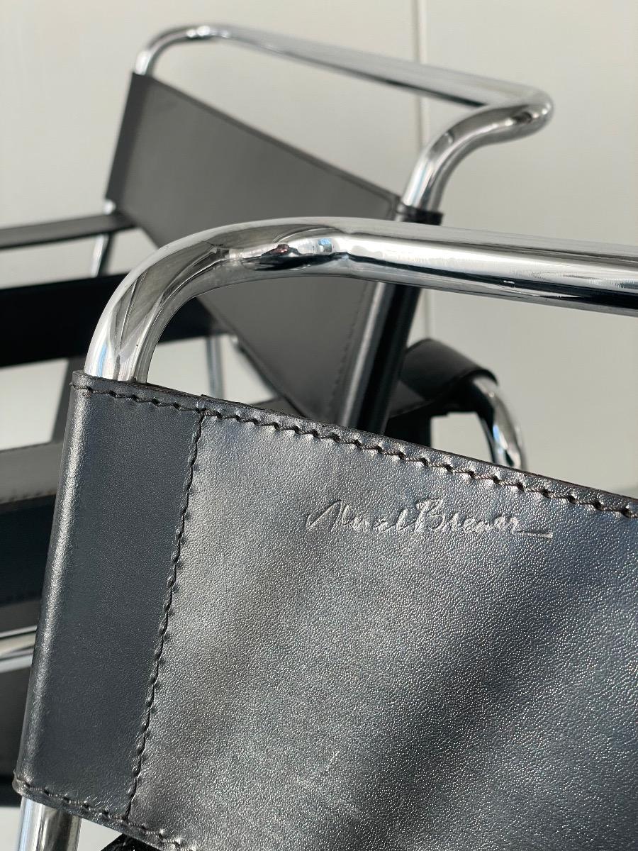 Pair Wassily lounge chairs B3 by Marcel Breuer for Knoll International