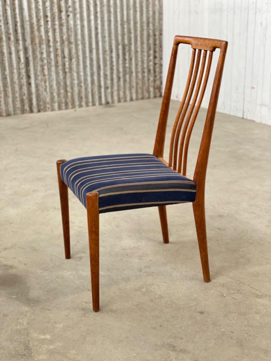 Set (4) teakwood dining chairs - England - 1960