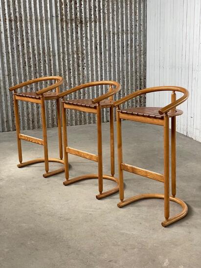 Stools - Redesign Vintage