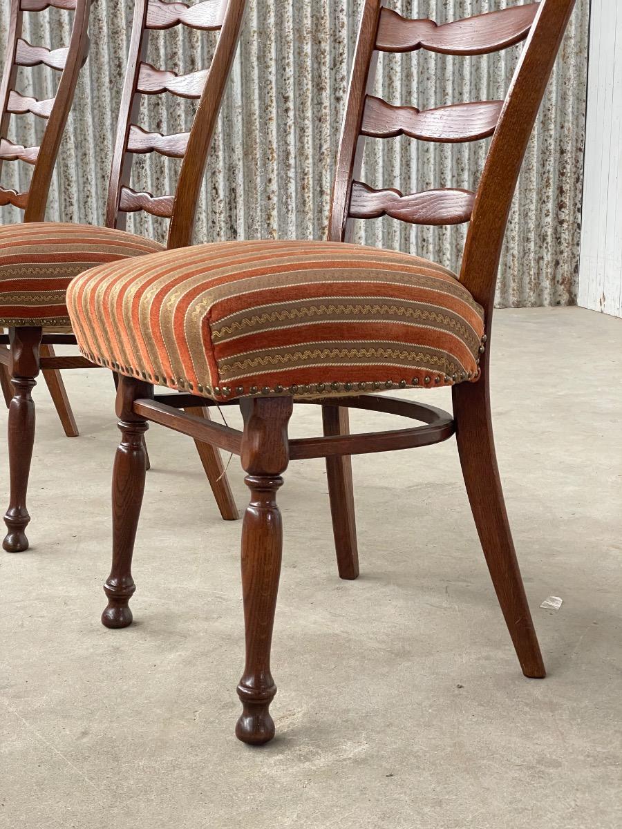 Set of 3 oak rustic ladderback dining chairs