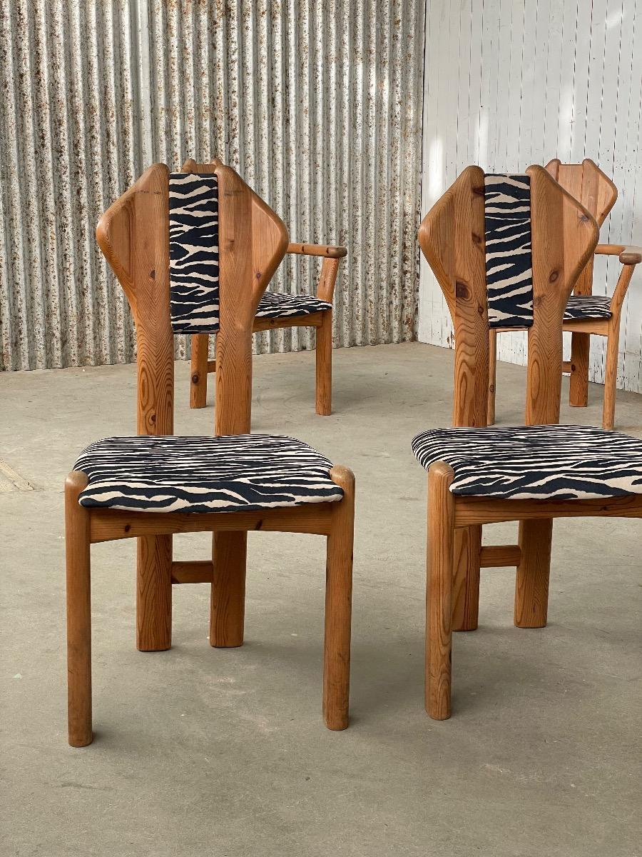 Set pine wood dining chairs in zebra print fabric 1980s