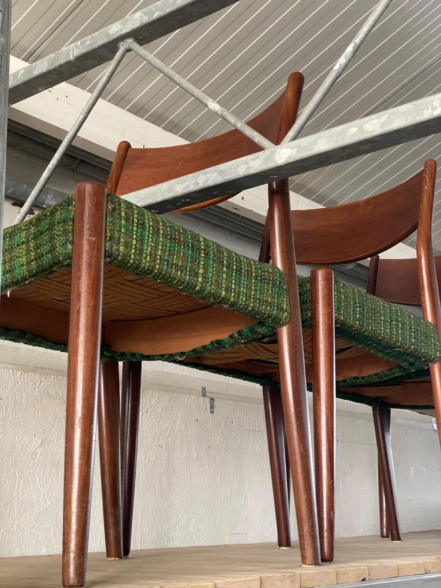 Set vintage dining chairs by Fristho 1960s in Teak