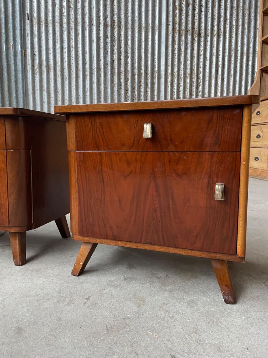 Set vintage nightstands 1960