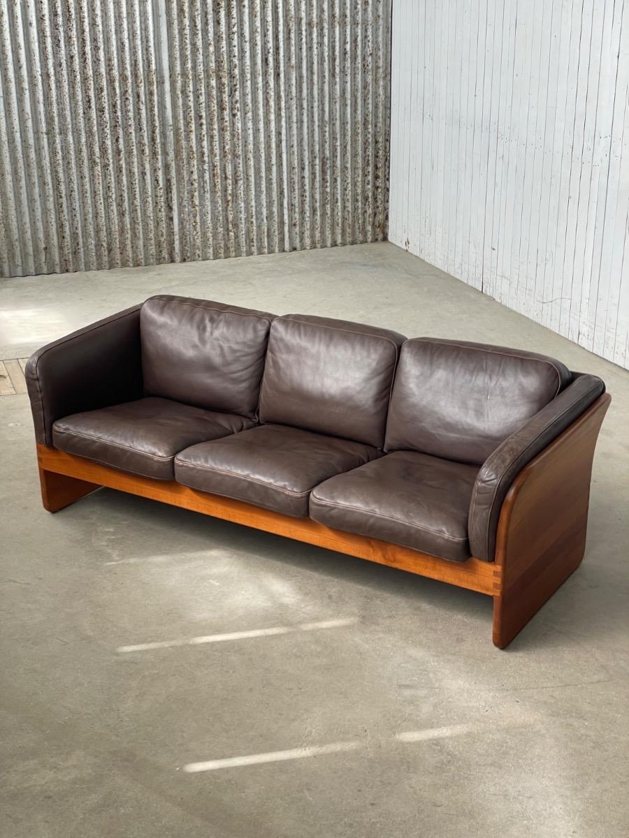 Vintage 3-Seater Leather and Teak Sofa by Mikael Laursen – 1960s