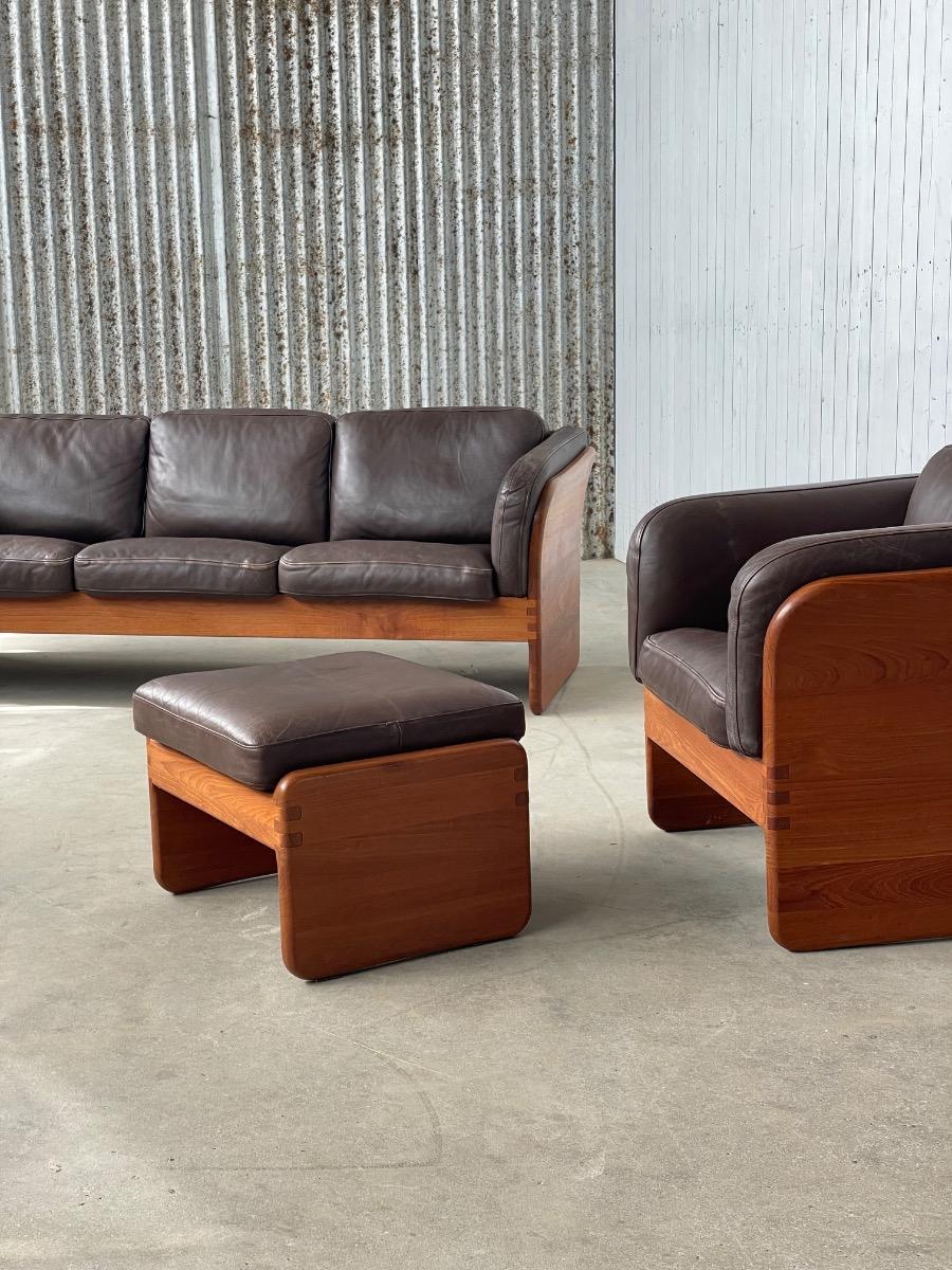 Vintage 3-Seater Leather and Teak Sofa by Mikael Laursen – 1960s