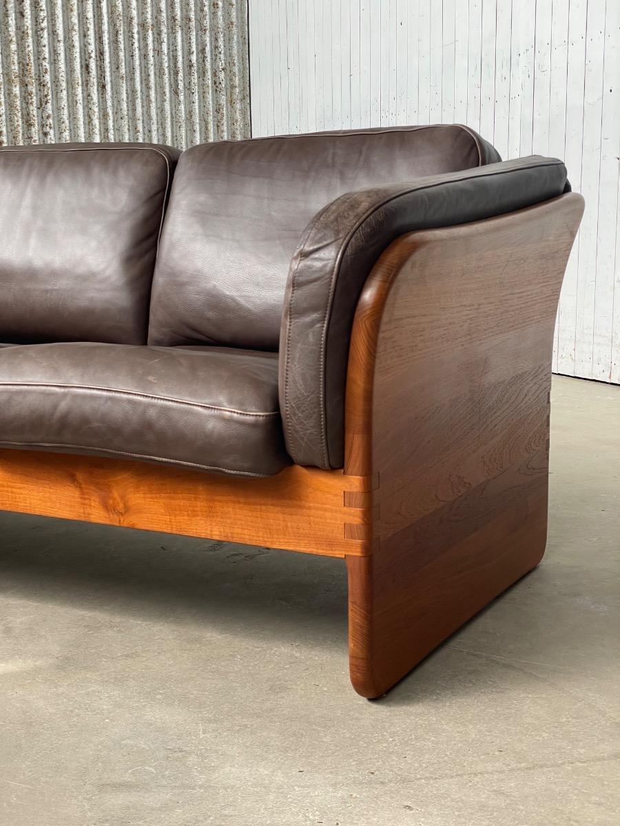 Vintage 3-Seater Leather and Teak Sofa by Mikael Laursen – 1960s
