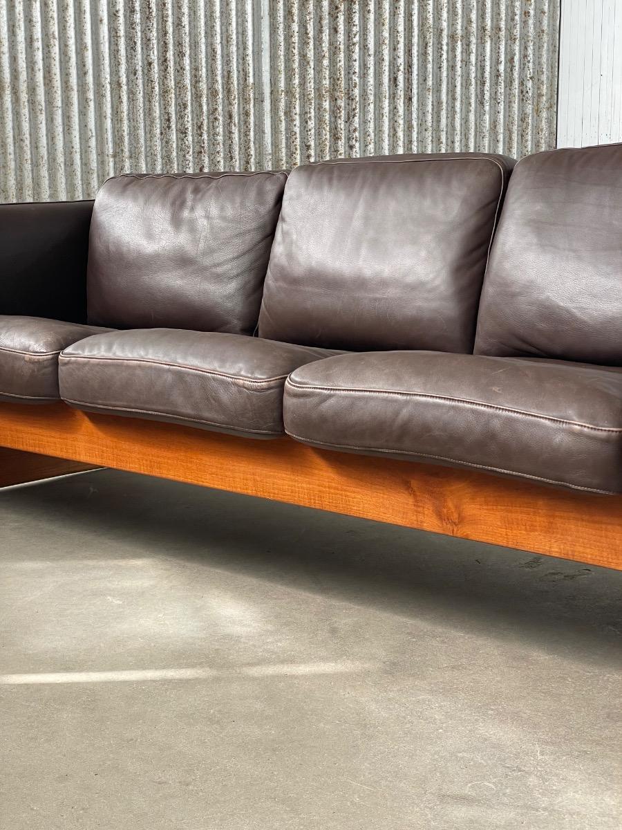 Vintage 3-Seater Leather and Teak Sofa by Mikael Laursen – 1960s