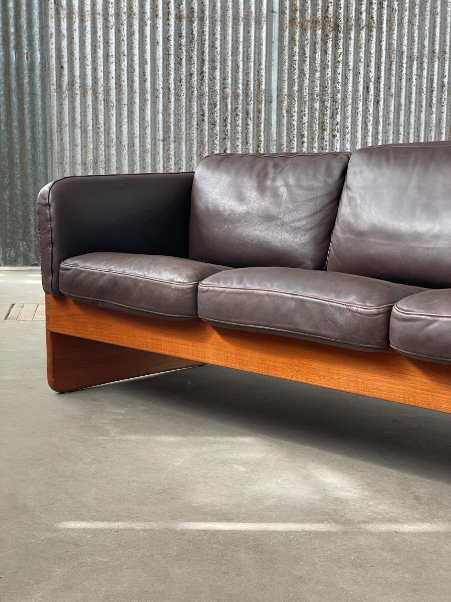 Vintage 3-Seater Leather and Teak Sofa by Mikael Laursen – 1960s