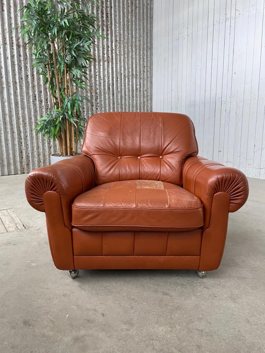 Vintage Armchair on wheels - Brown leather - 1970s - design 