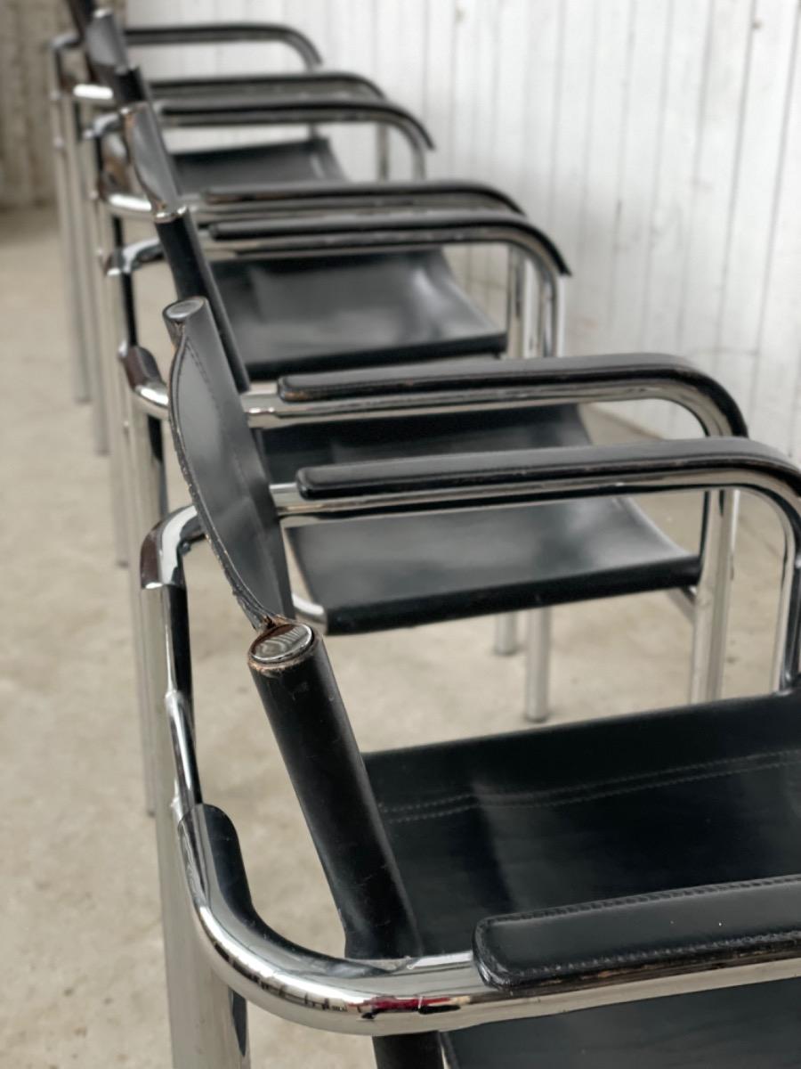 Vintage armchairs - black leather - Bauhaus style - tubular frame - 1970s