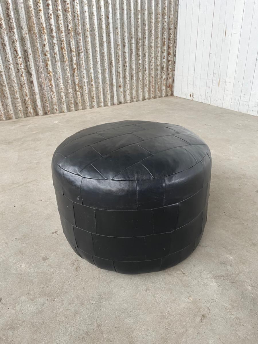 Vintage black leather Ottoman - de Sede style - 1970s 