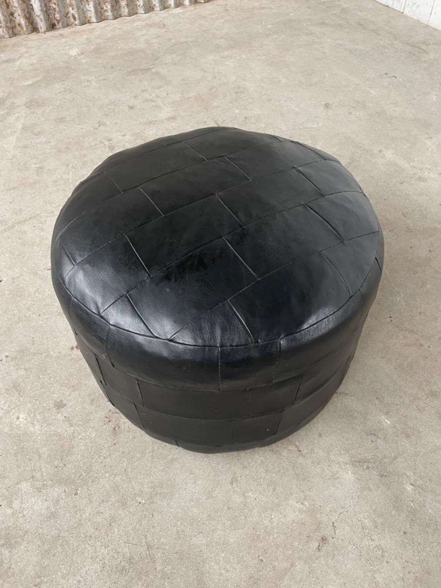 Vintage black leather Ottoman - de Sede style - 1970s 