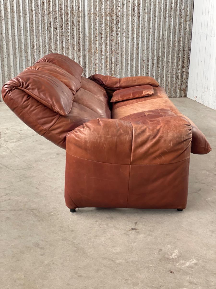 Vintage brown leather sofa/daybed, 1970 design