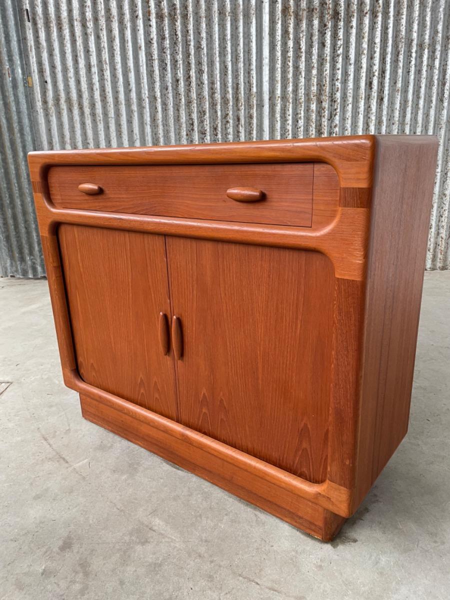 Vintage cabinet - Dyrlund - Denmark 1960s - design